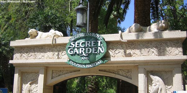Secret Garden and Dolphin Habitat Mirage Las Vegas
